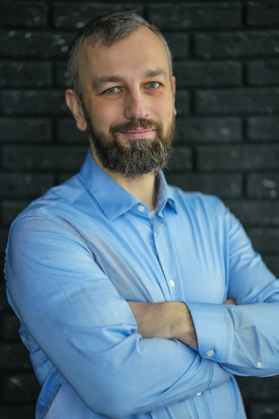 лікар мартиненко