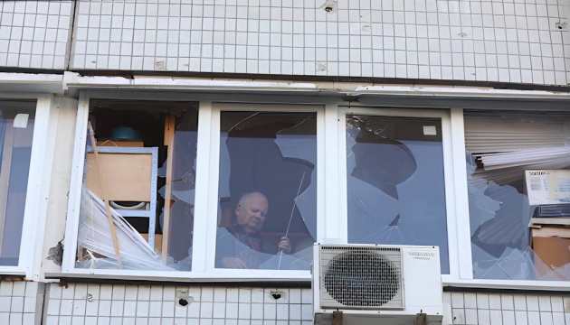 Втома і затятість: як українське суспільство тримається на п’ятому році великої війни