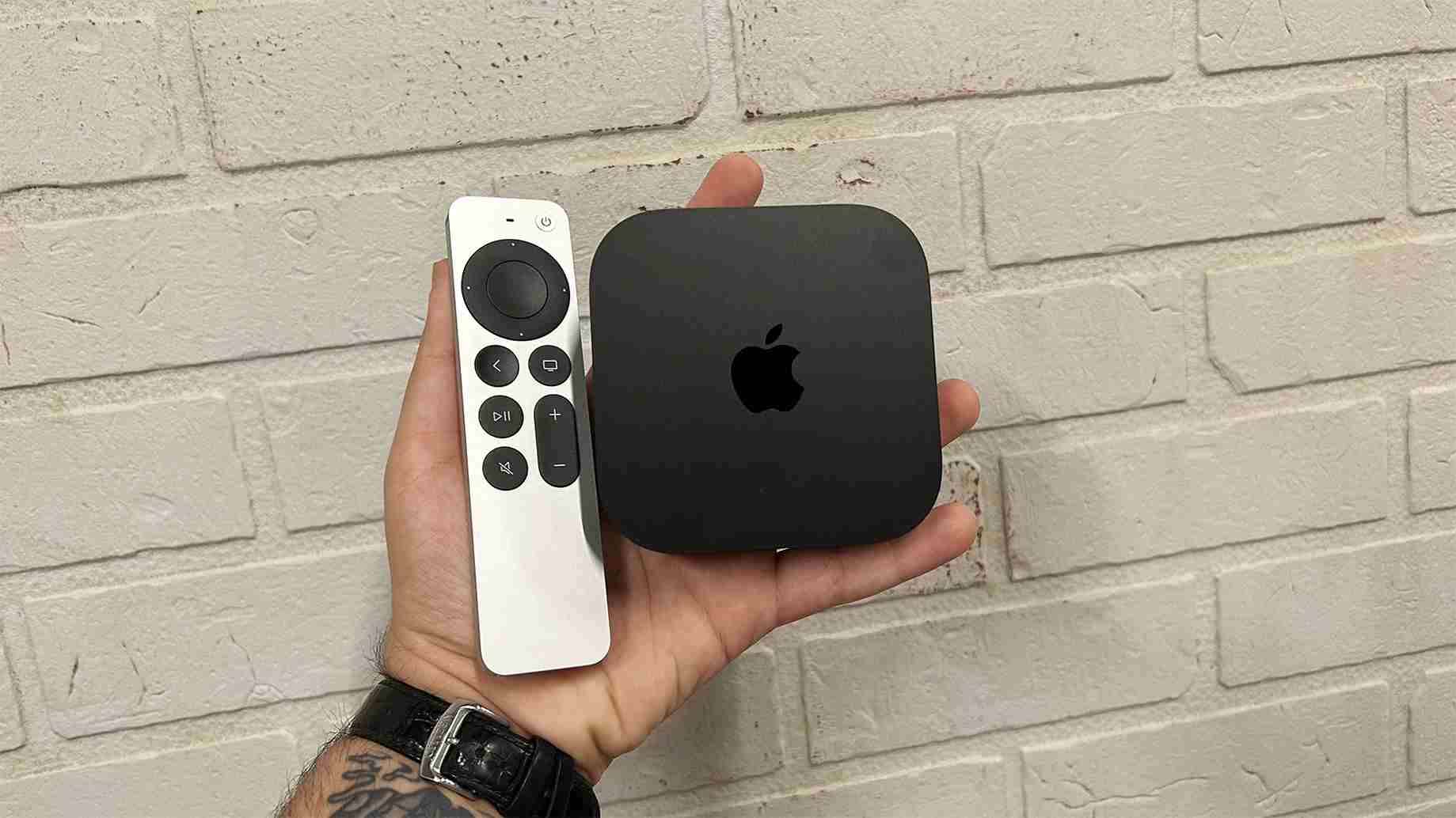Apple TV на замену встроенному Smart TV