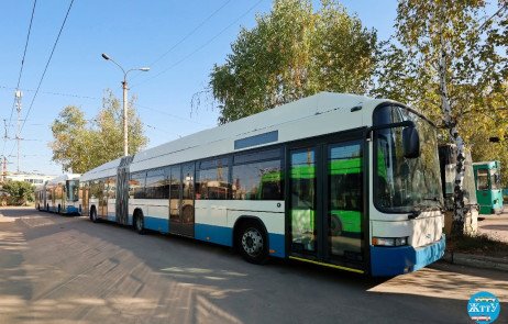 Житомир: 8 із 10 тролейбусів зі Швейцарії вже в місті
