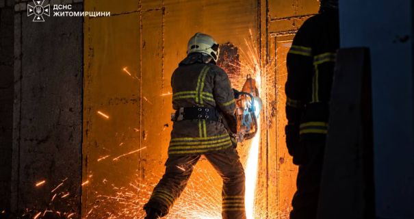 Житомирщина: Руйнівний удар по дому.